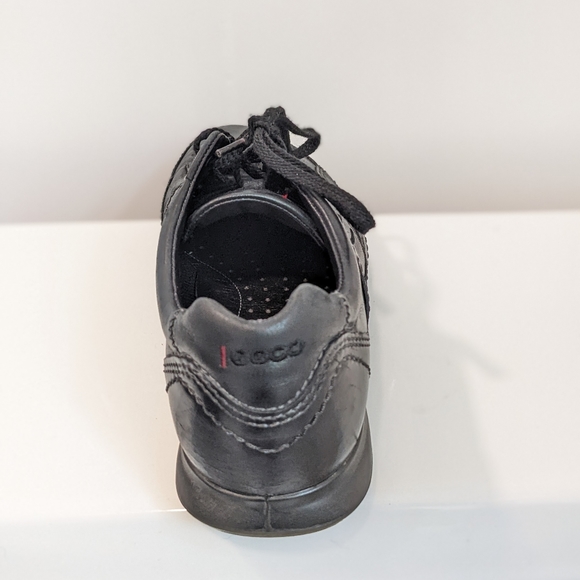 Leather sneakers by Ecco - Picture 10 of 16